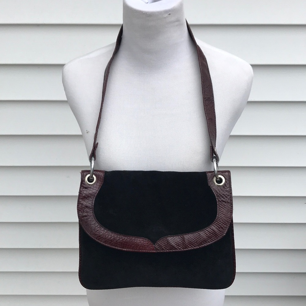 Latina suede made in Italy in great condition